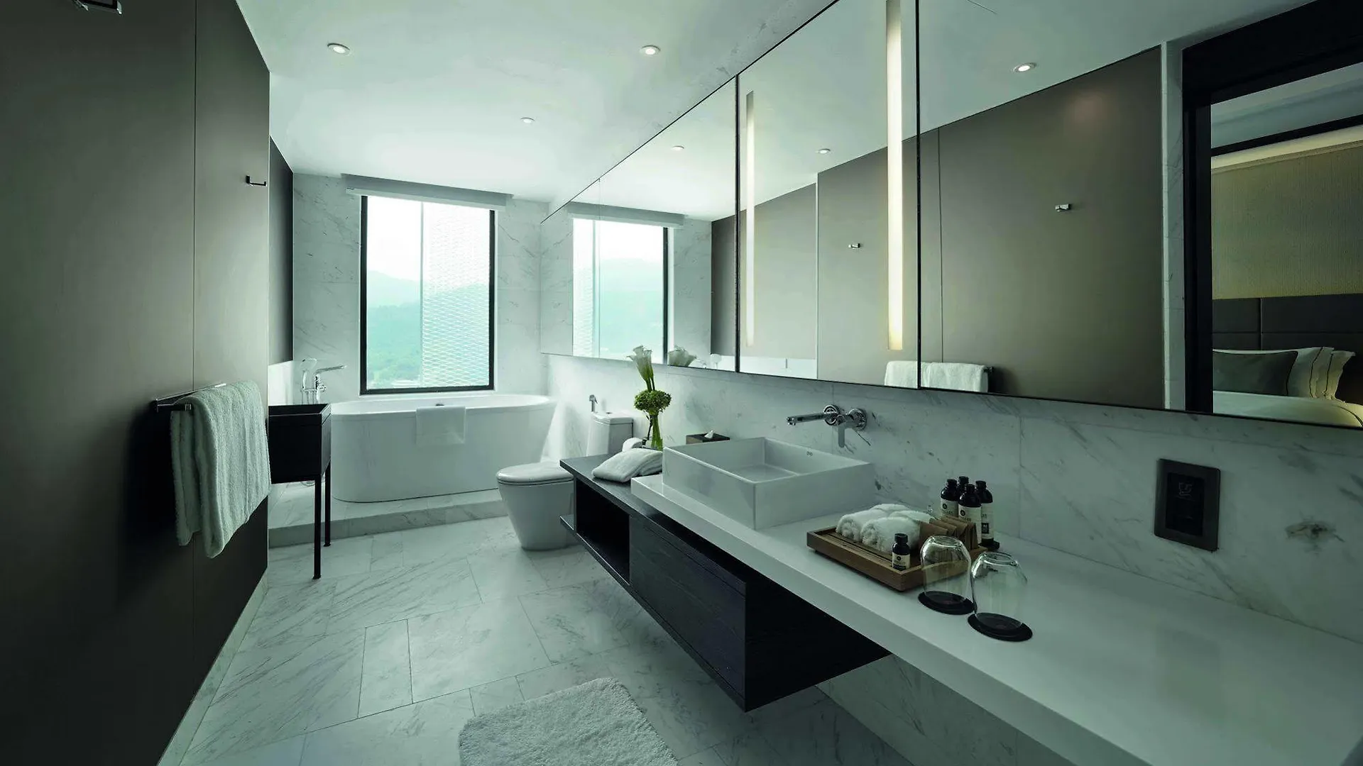 G Hotel Kelawai Tanjung Tokong 5*,