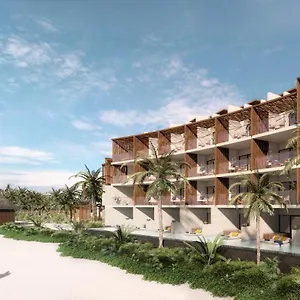 Resort Dreams Sapphire & *****